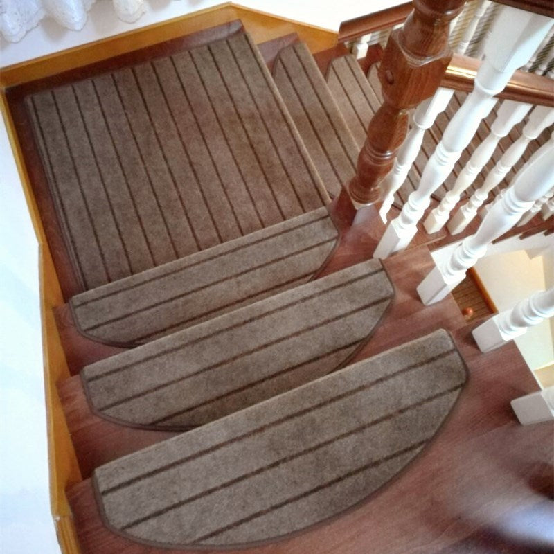 Solid wood staircase carpet, step mat, glue-free self-adhesive self-sticking, anti-slip tile step foot mat